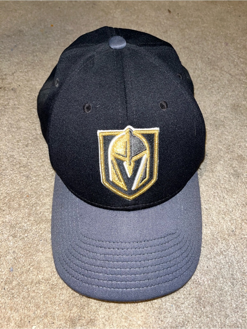 Vegas Golden Knights NHL Fanatics Black & Gray Logo Cap